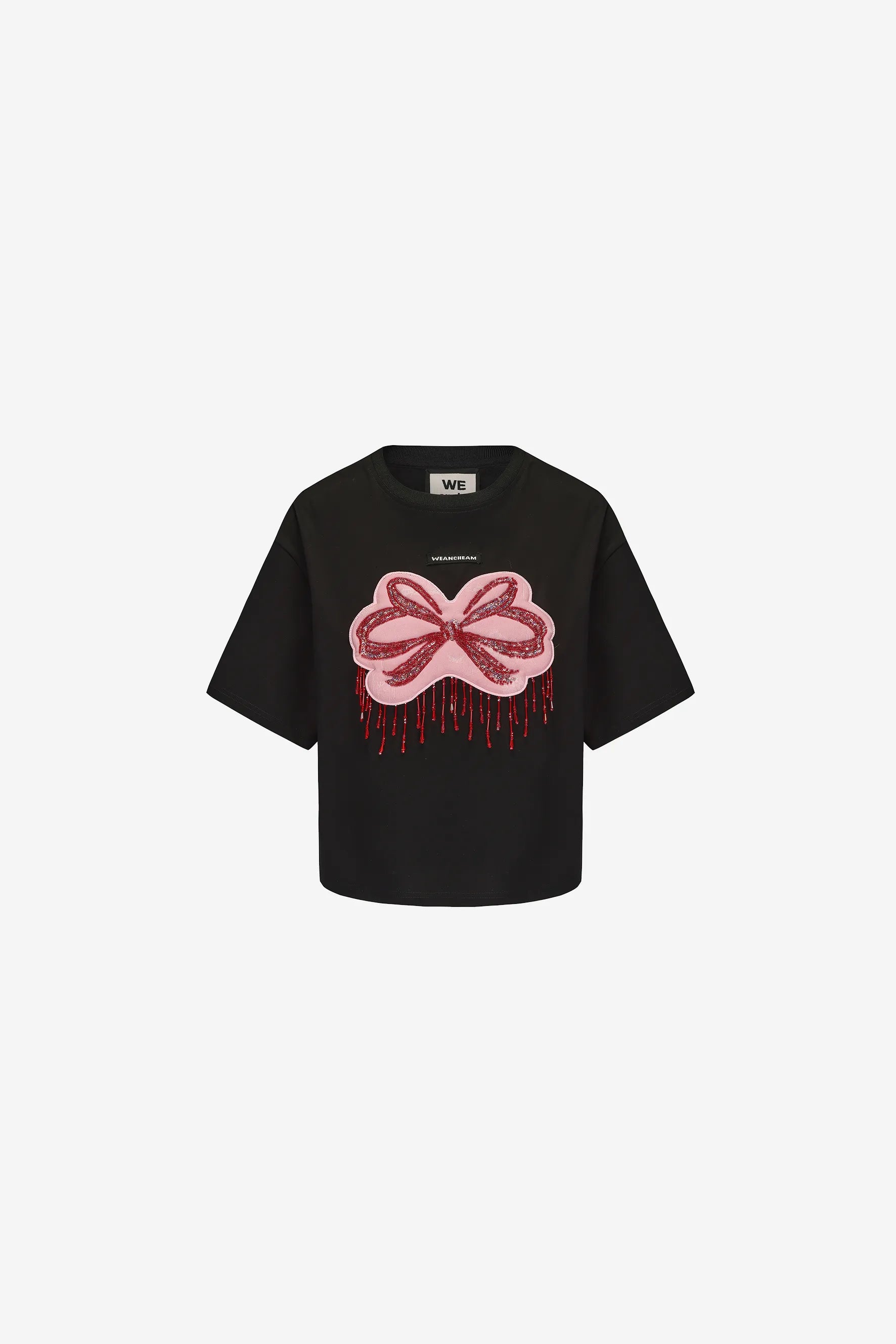 White cotton t-shirt with red bow applique, sequin embroidery, and beaded tassel – WEANCHEAM
