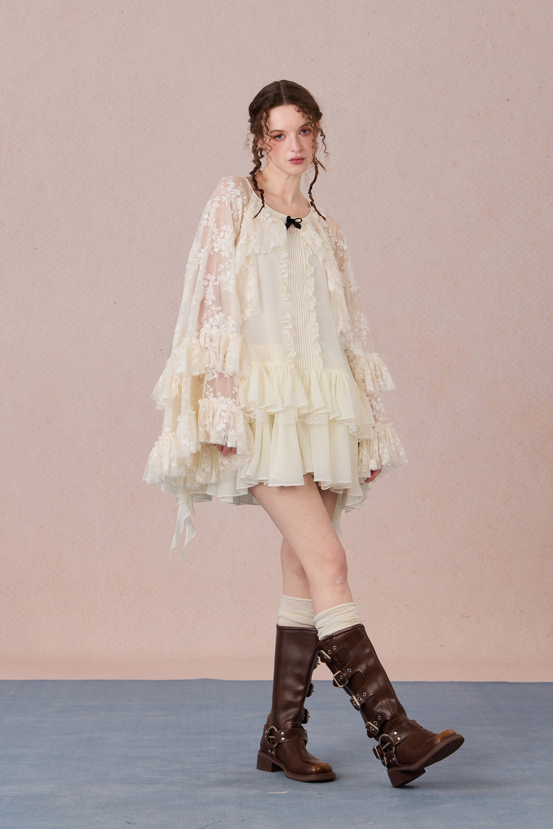Model wearing vintage-inspired layered dress with sheer glow – WEANCHEAM