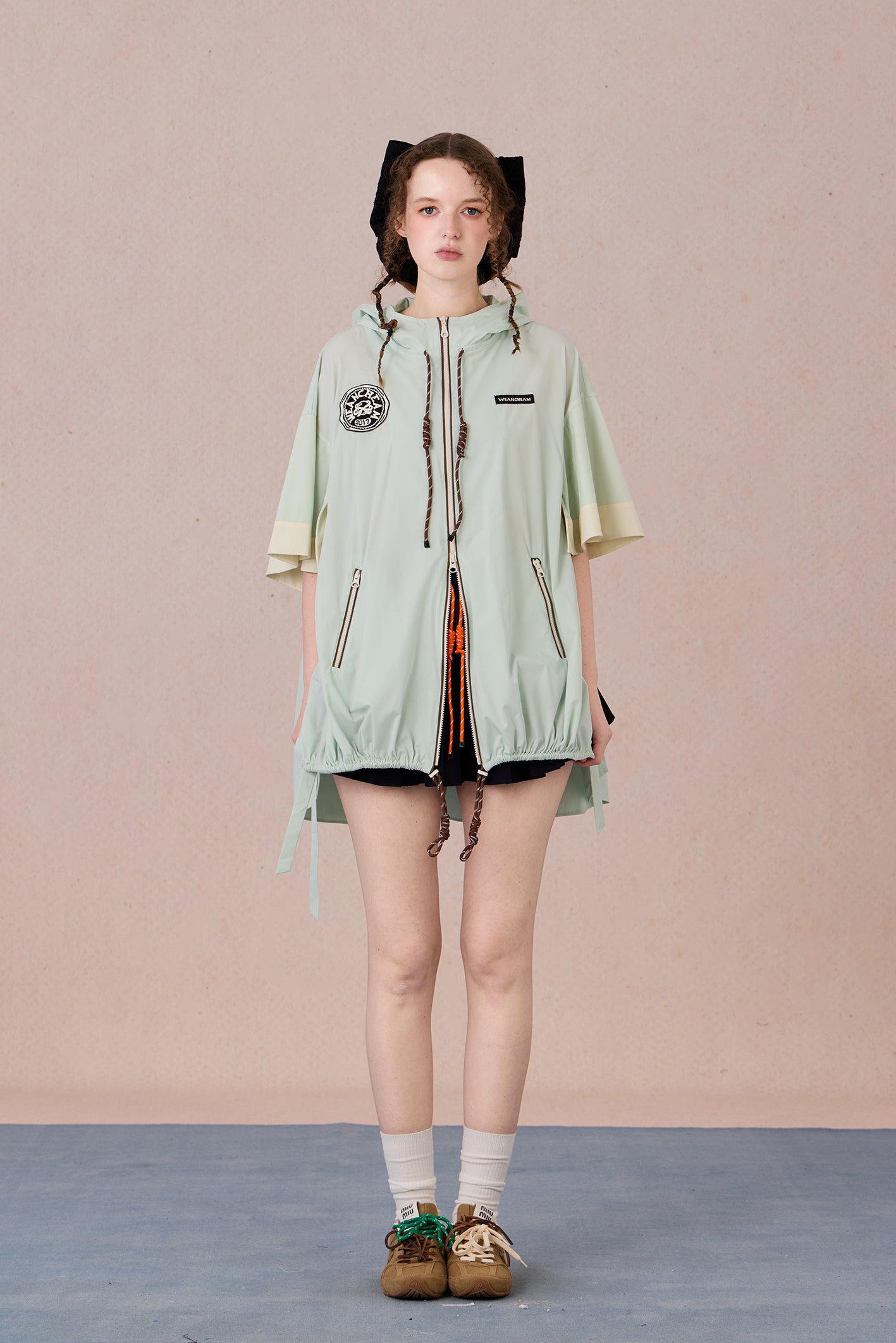  Loose-fit quick-dry windbreaker for everyday outdoor style