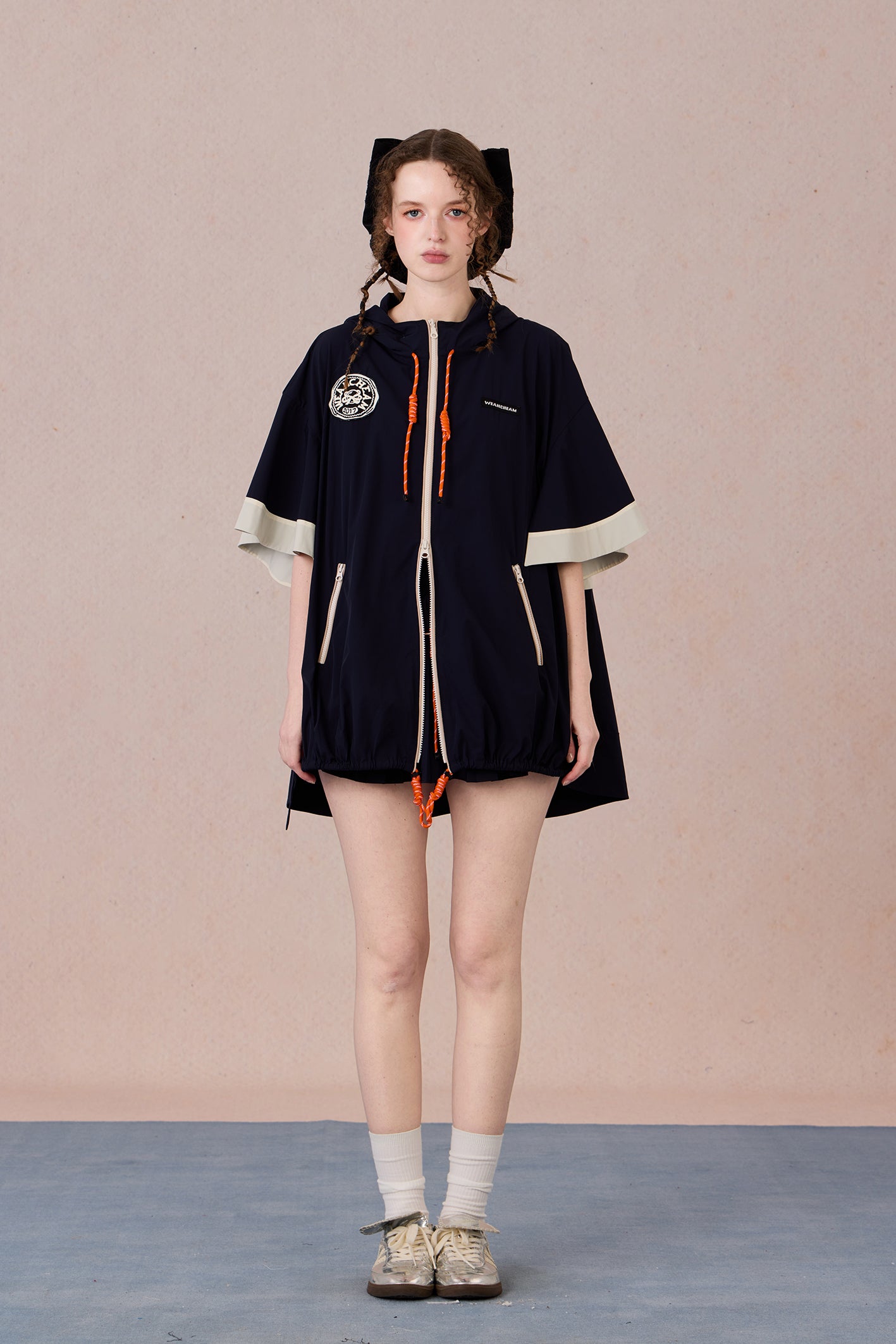  Loose-fit quick-dry windbreaker for everyday outdoor style