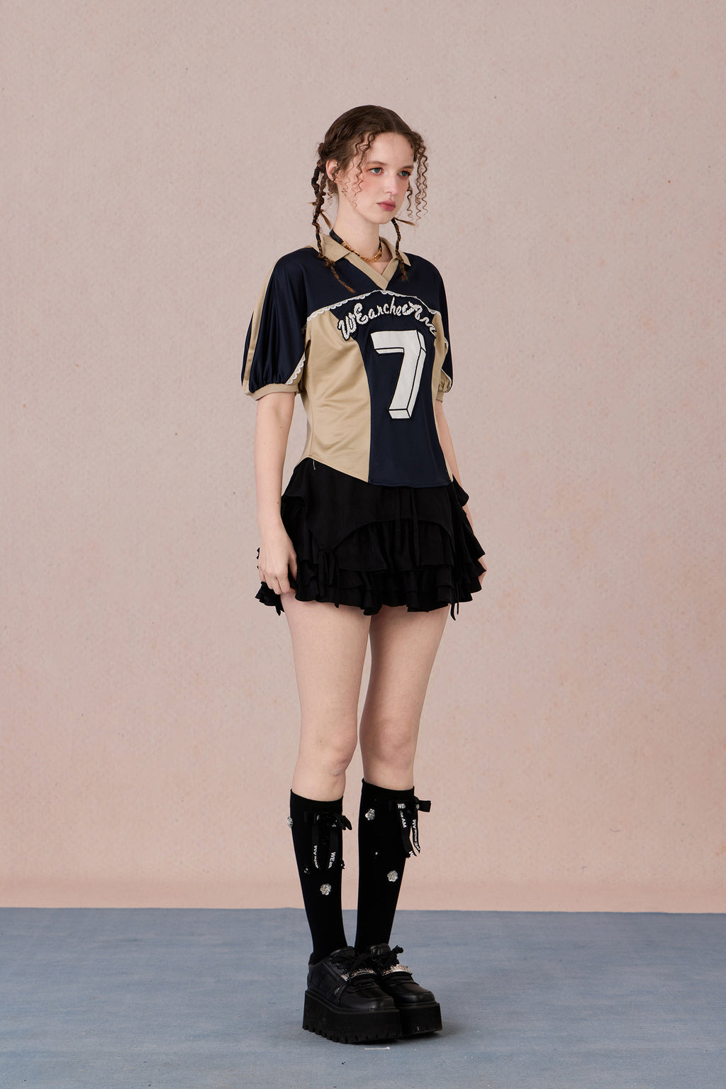 Fitted silhouette short tee with flattering curve shape